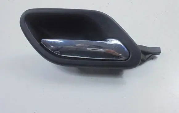 BMW 5 E39 Rear door interior handle 8226050