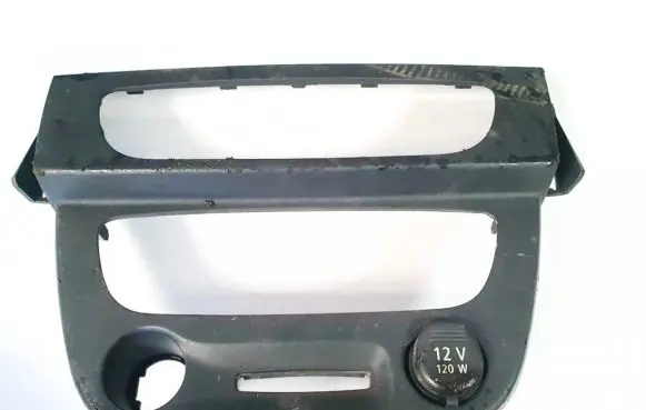 Renault Megane III Other interior part 682100001 40303M