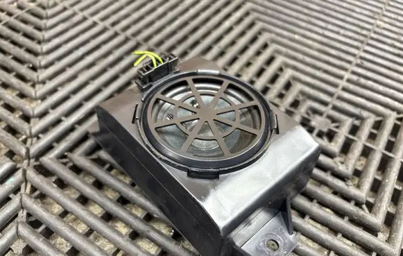 Porsche Panamera (970) Parking PDC sensor speaker 7PP035709A