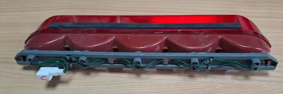 KIA Sportage Third/center stoplight