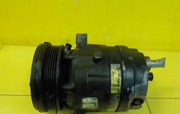Opel Senator B Air conditioning (A/C) compressor (pump) 1131739 3SP49