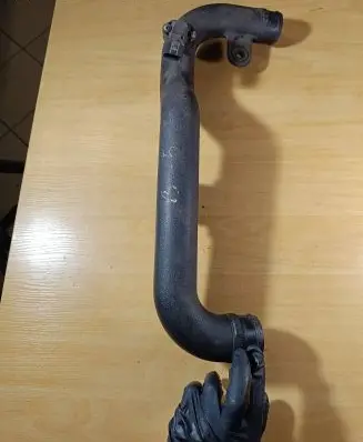 Audi A4 S4 B5 8D Intercooler hose/pipe 8D0145840
