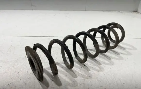 Volkswagen PASSAT B8 Rear coil spring 3Q0511115