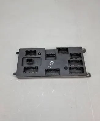 Land Rover Range Rover Sport L461 Comfort/convenience module M8E214F041DA