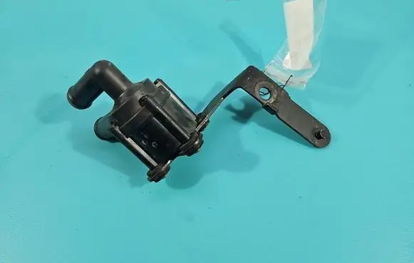 Volkswagen Tiguan Electric auxiliary coolant/water pump 701713280 IMPRK1525287