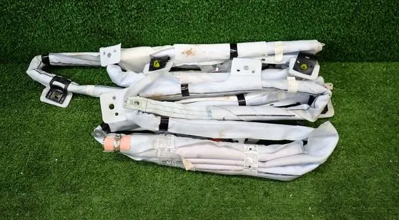 Mercedes-Benz GLA H247 Roof airbag