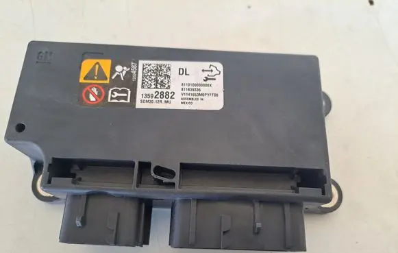 Chevrolet Corvette C7 Airbag control unit/module 13592882 811839336
