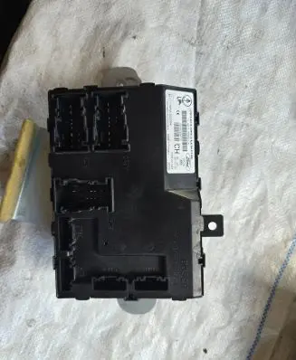Ford B-MAX Engine control unit/module ECU AV1T15K600CH 116RA000084 030552836702