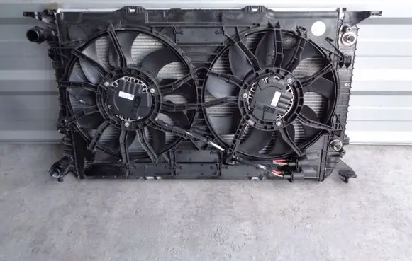Porsche Macan (95B) Electric radiator cooling fan