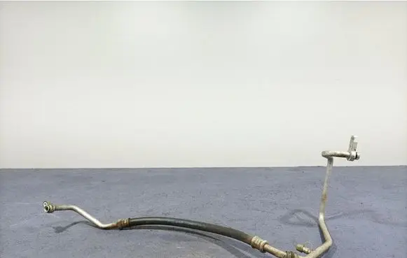 Air conditioning (A/C) pipe/hose