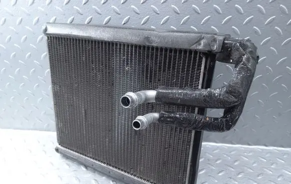 Air conditioning (A/C) radiator (interior)
