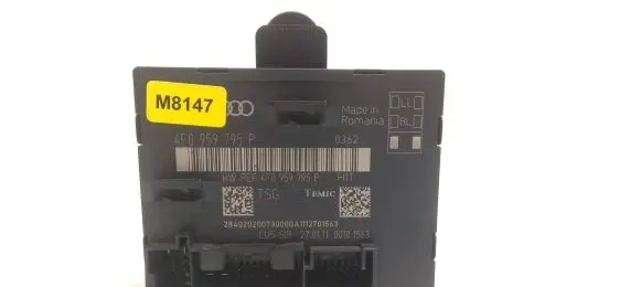 Audi Q7 4L Door control unit/module 4F0959795P M8147