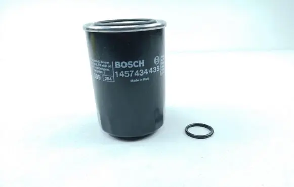 Mitsubishi Galant Oil filter mounting bracket 457