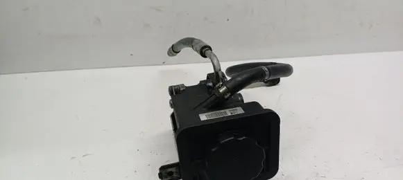 BMW 5 E60 E61 Power steering pump 7693974101
