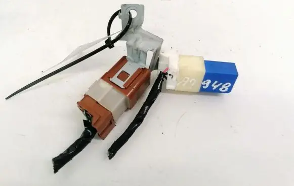 Nissan Murano Z50 Other relay 2523079917