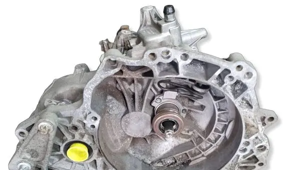 Opel Corsa D Manual 5 speed gearbox ME374