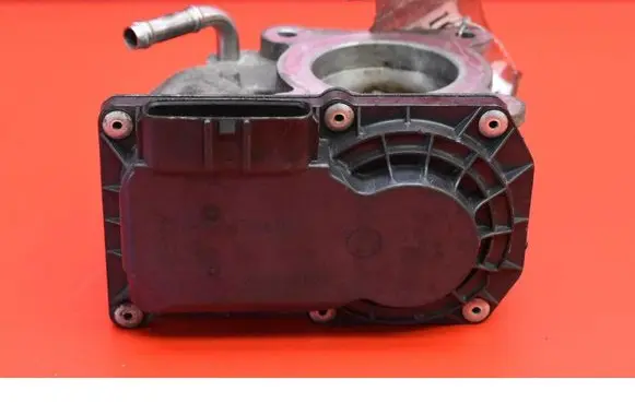 Toyota C-HR I Throttle body valve 2203047080