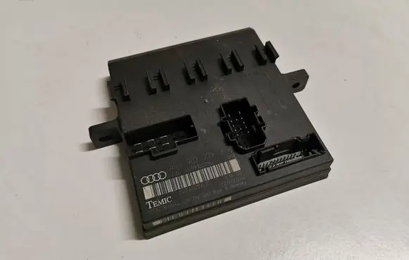 Audi A8 S8 D3 4E Comfort/convenience module 4E0907279J