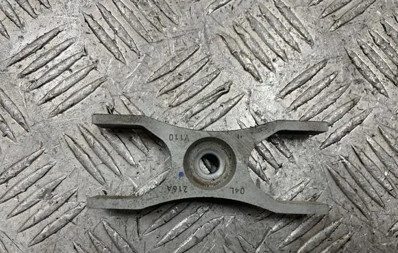 Fuel Injector clamp holder