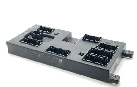 Jaguar F-Type Fuse module JX5314F041AE