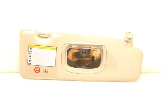 Sun visor clip/hook/bracket