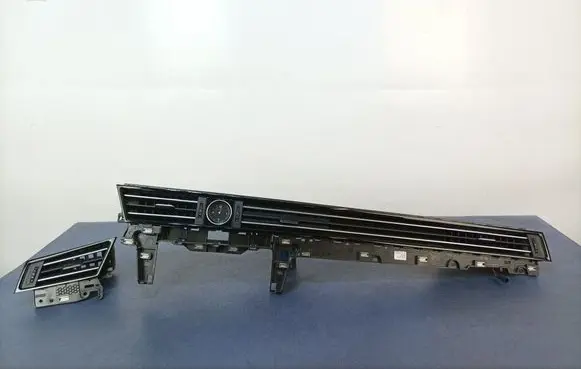 Volkswagen Arteon Dashboard side air vent grill/cover trim 3G1857083