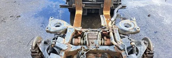 Nissan Pathfinder R51 Rear axle beam 7100587