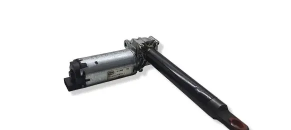 Peugeot 407 Seat adjustment motor 404688