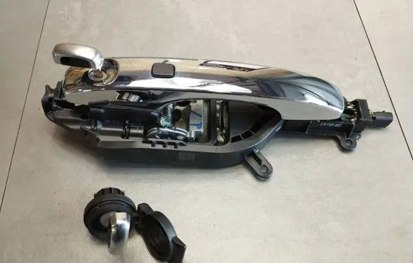 Volkswagen Amarok II Front door exterior handle N1WBE224A37AD