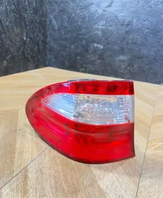Mercedes-Benz E W211 Rear/tail lights A2118201564 SWLS211 379005