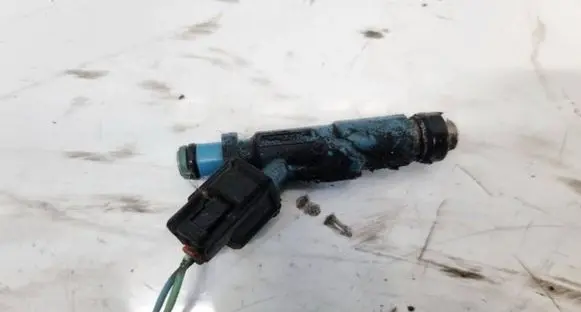Toyota Yaris Fuel injector 2325023020