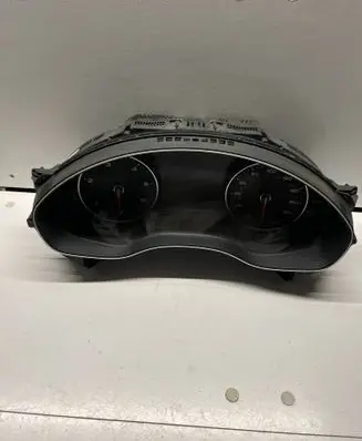 Audi A7 S7 4G Speedometer (instrument cluster) 4G8920981S