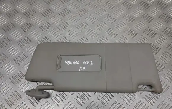 Ford Mondeo Mk III Centre console side trim front 