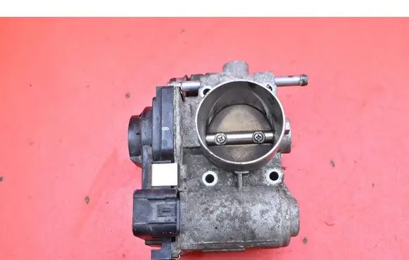 Opel Astra H Throttle body valve 055352858