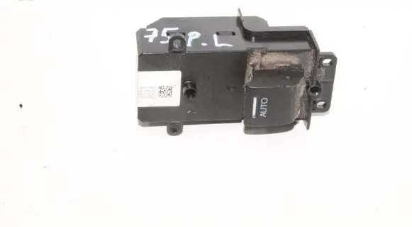 Honda CR-V Electric window control switch
