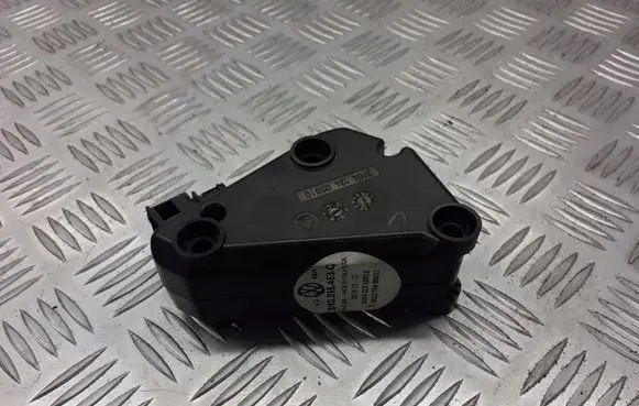 Volkswagen Golf Plus Sound amplifier 1K0035463C
