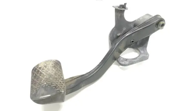 Mercedes-Benz E W211 Brake pedal A2112900119