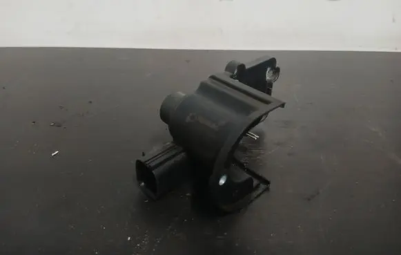 Volvo XC90 EGR valve 30774812 70057504