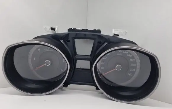 Hyundai i30 Speedometer (instrument cluster) 94004A6060 1100304290 K06