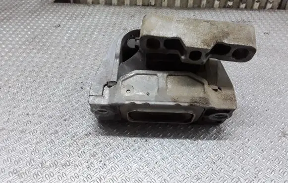 Volkswagen Caddy Engine mount bracket 1K0199262AS