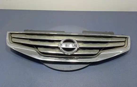 Nissan Altima Front grill V-DSGR228