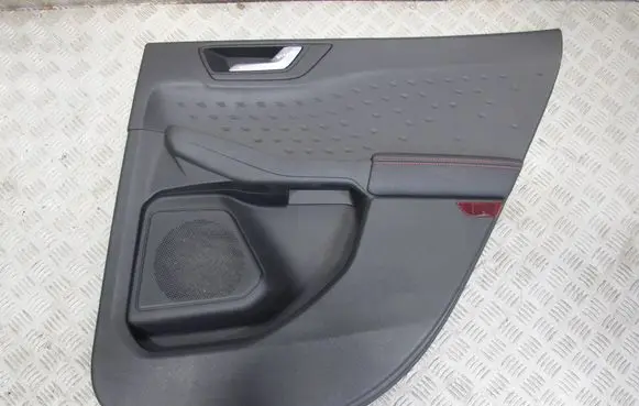 Ford Kuga III Coupe rear side trim panel 