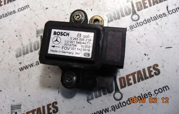 Mercedes-Benz A W168 ESP acceleration yaw rate sensor A0265005219
