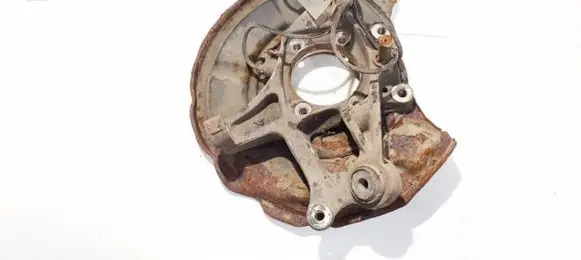 Mercedes-Benz CLS C219 Rear wheel hub