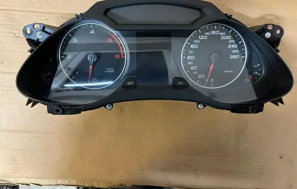 Audi A4 S4 B8 8K Speedometer (instrument cluster) 8K0920930N