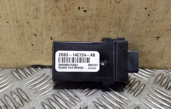 Land Rover Range Rover Sport L320 Seat heating relay 2R8314C724AB