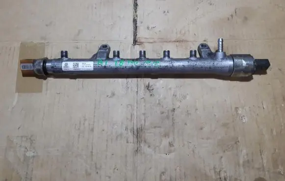 Audi A1 Fuel main line pipe