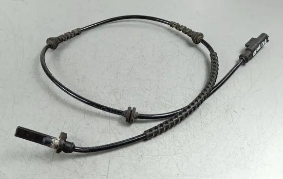Jeep Renegade ABS brake wheel speed sensor 51941079