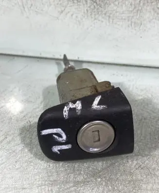 Mercedes-Benz ML W163 Front door handle cover 
