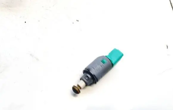 Brake pedal sensor switch